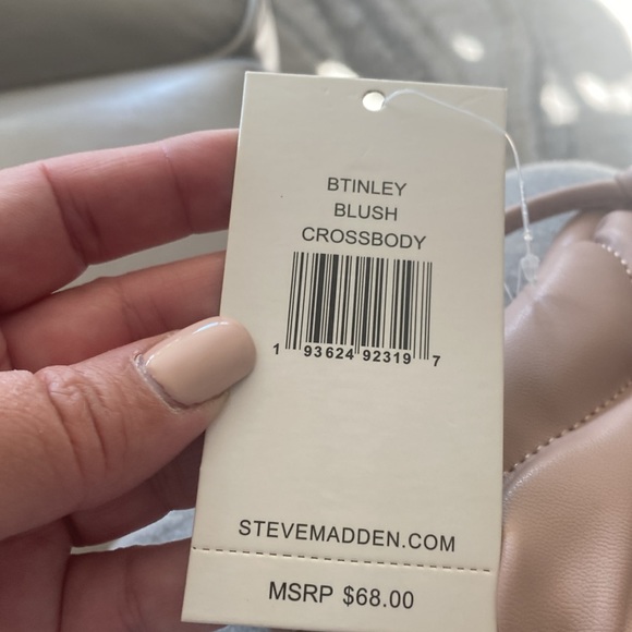 🆕 STEVE MADDEN BTINLEY BLUSH QUILTED FRAME
CLUTCH. NWT - Picture 5 of 6